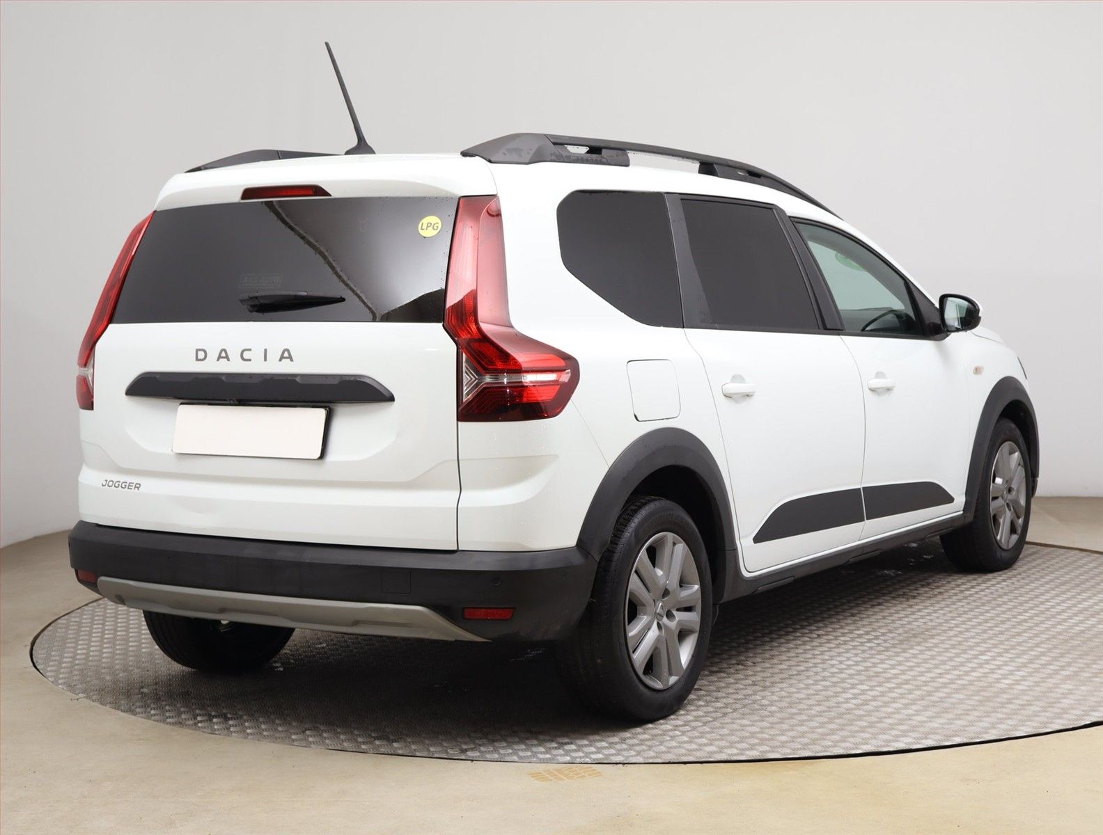 Dacia Jogger, 1.0 TCe, LPG, ČR,1.maj - fotka 5