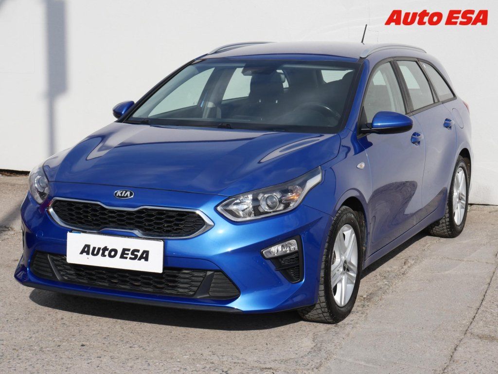 Kia Cee´d, 1.6 CRDi,ČR,AC,temp - fotka 3