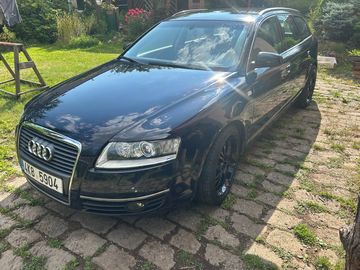 Audi A 6 Quattro 4.2 V8