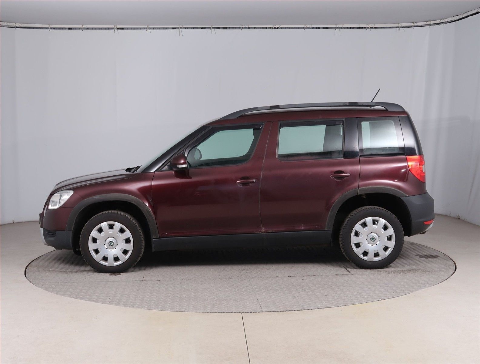 Škoda Yeti, 1.2 TSI, Serv.kniha - fotka 3