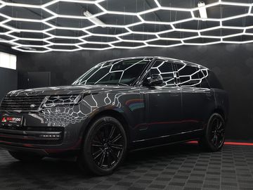 3.0 P550e Autobiography