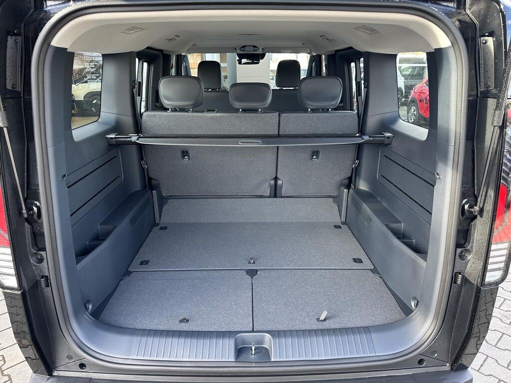 Kia PV5, PLUS 71,2 kWh - fotka 6