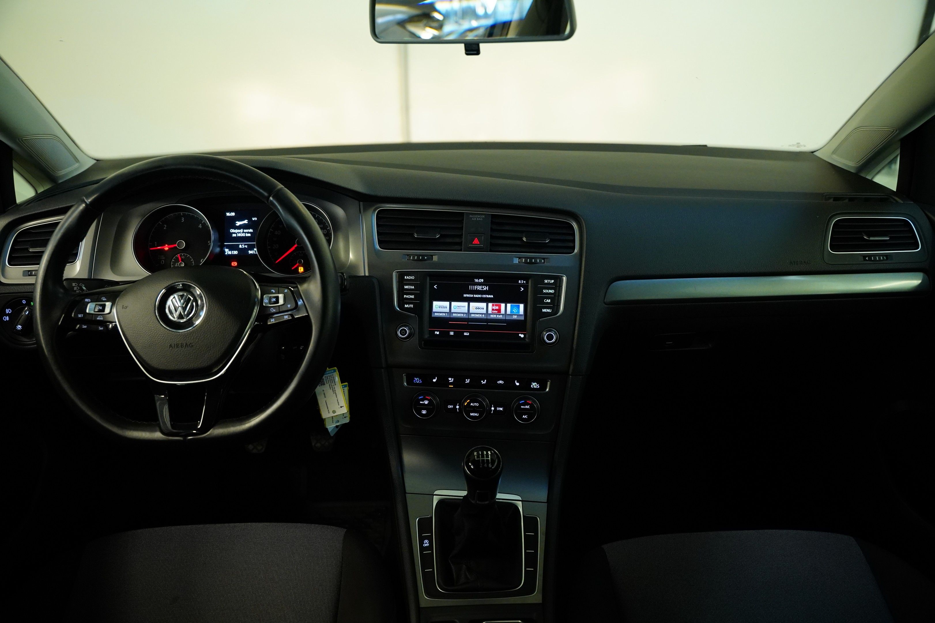 Volkswagen Golf, 1.6 TDI 81 kW Trendline - fotka 5