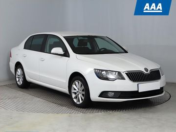 1.4 TSI, ČR,1.maj, Xenony