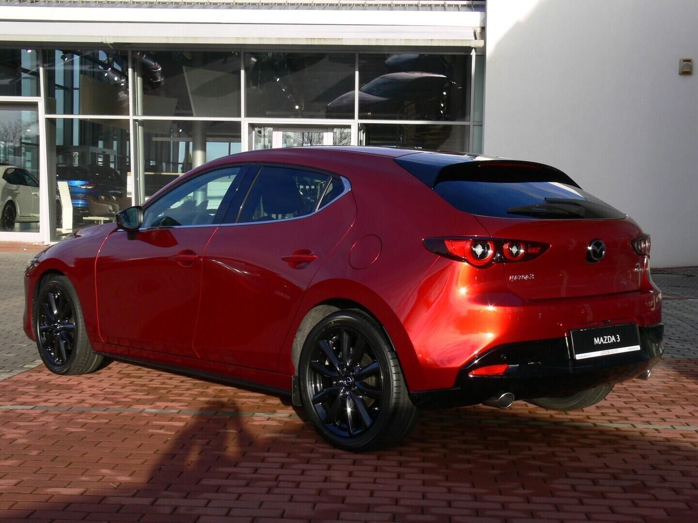 Mazda 3, HB Homura 2.5 G140 101 kW - fotka 5