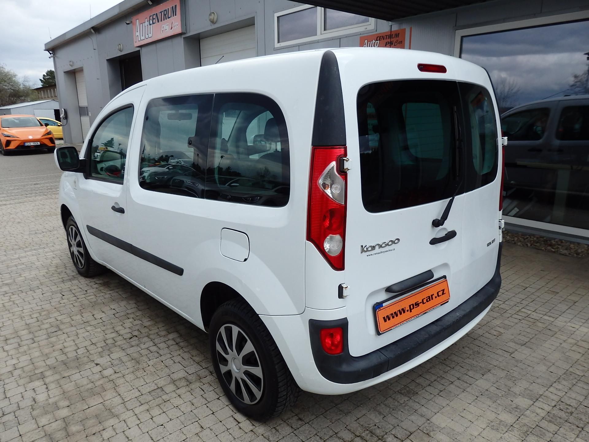 Renault Kangoo, 1.6i 64 kW, 2x AIRBAG, ABS - fotka 5