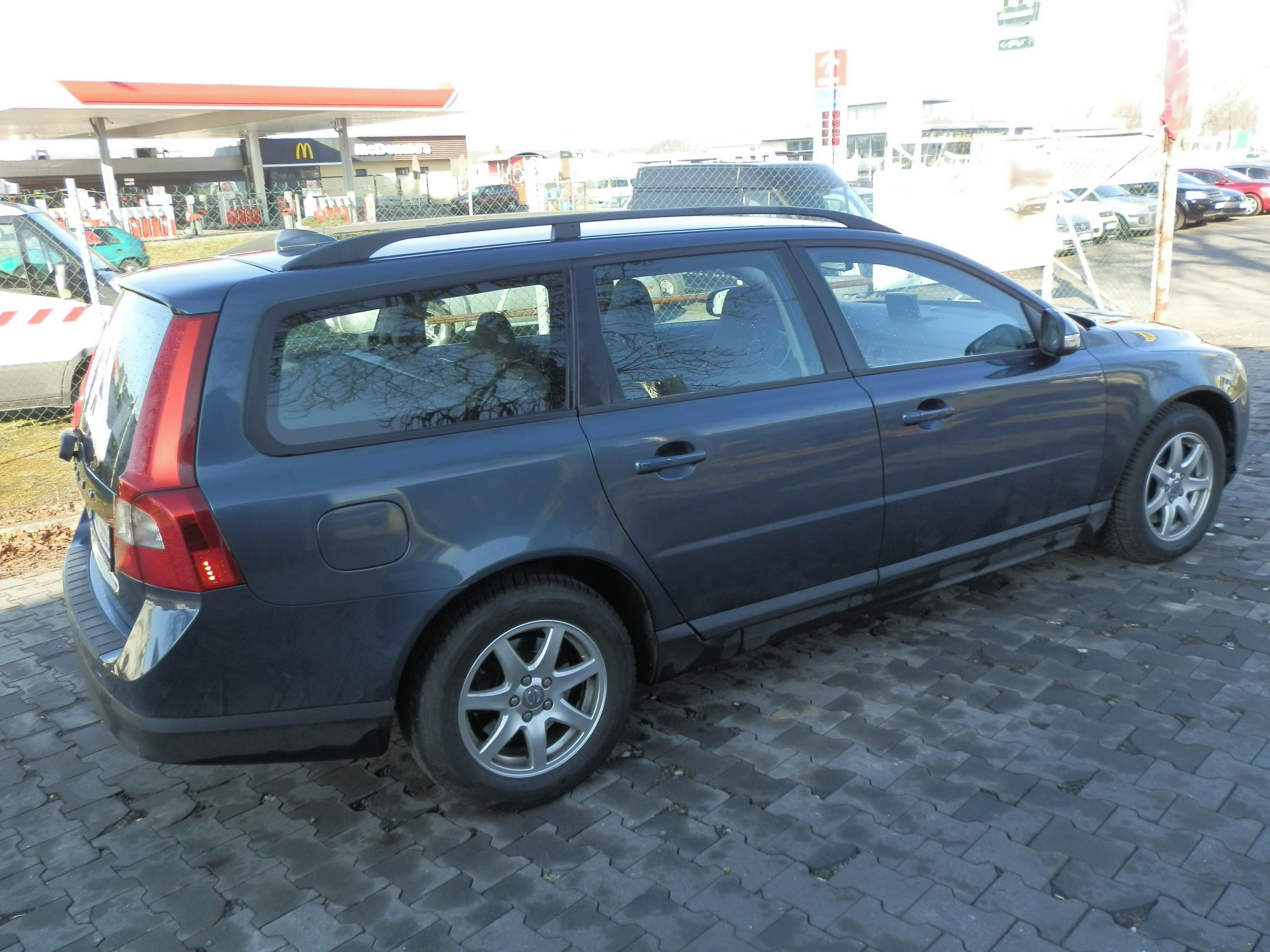 Volvo V70, 2,4 D5 - nové rozvody a oleje - fotka 5