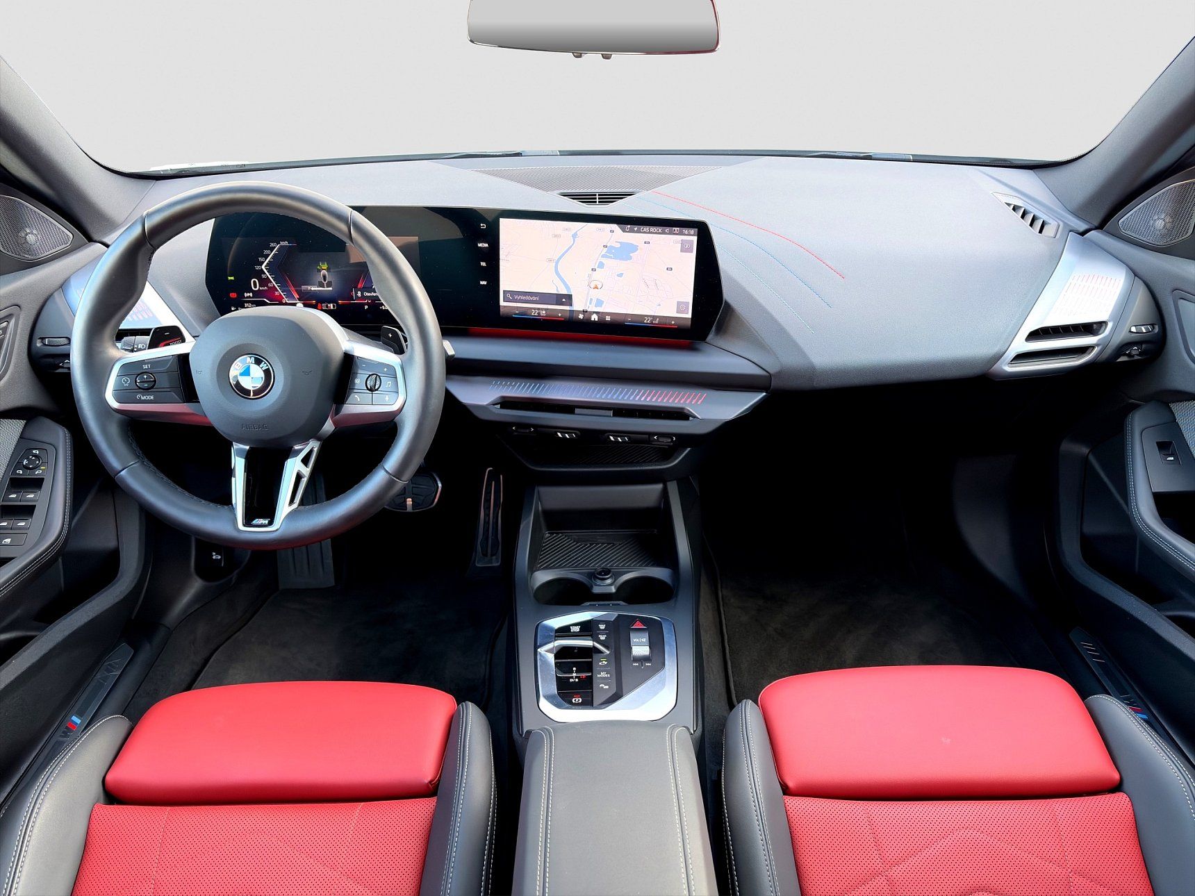 BMW Řada 2 - fotka 6