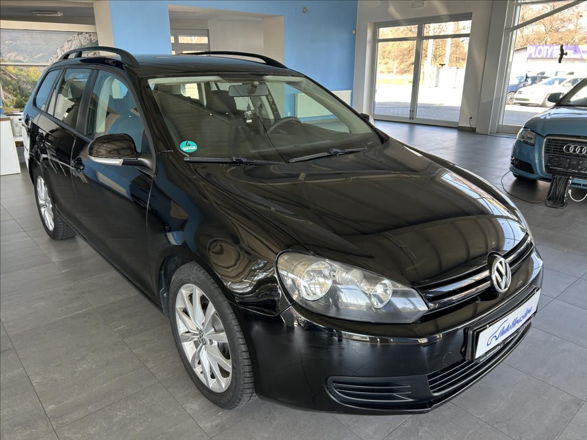 Volkswagen Golf, 1,6   TDI,SERVISKA,2.MAJITEL