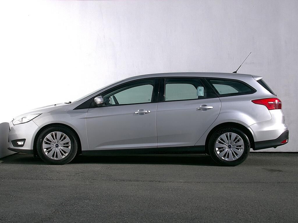 Ford Focus, 1.6 Tdci 70 kW - fotka 3