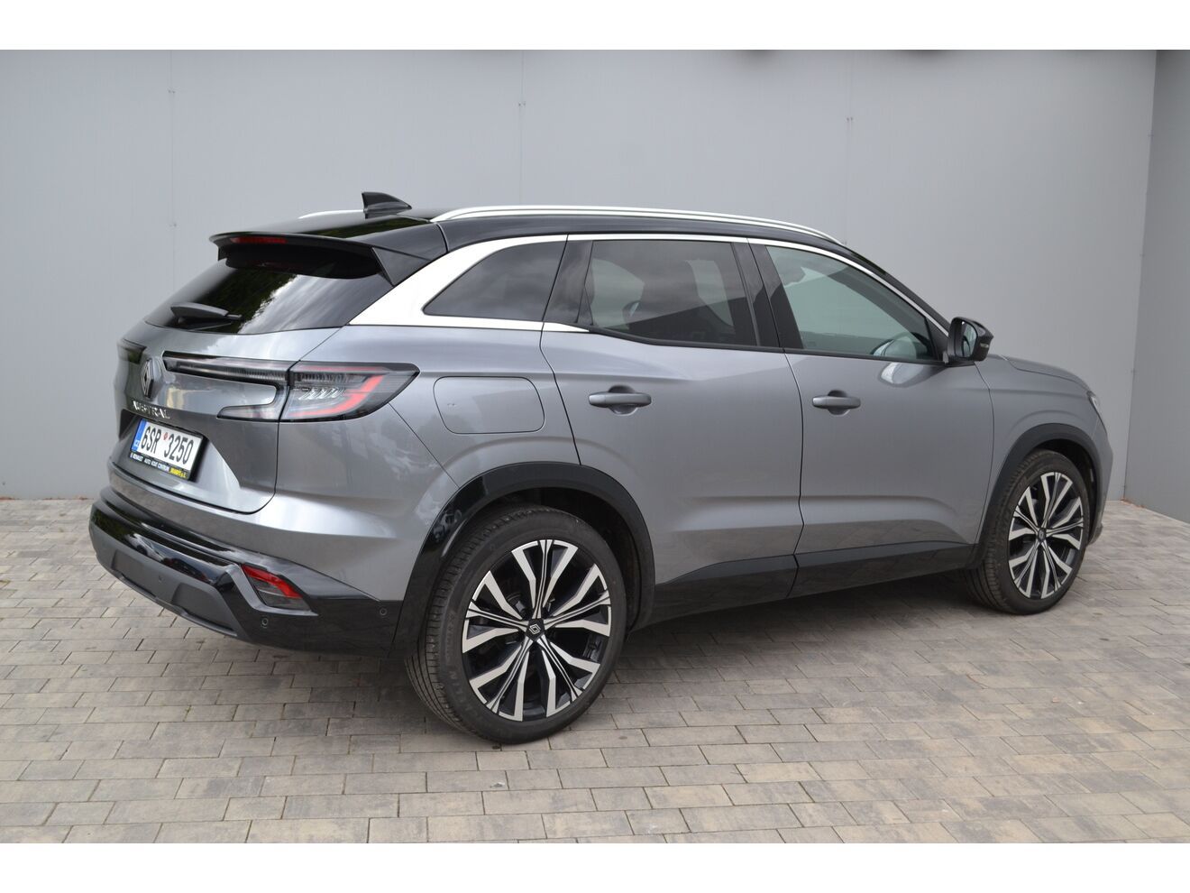 Renault Austral, ICONIC MHEV 160 AUTO - fotka 6