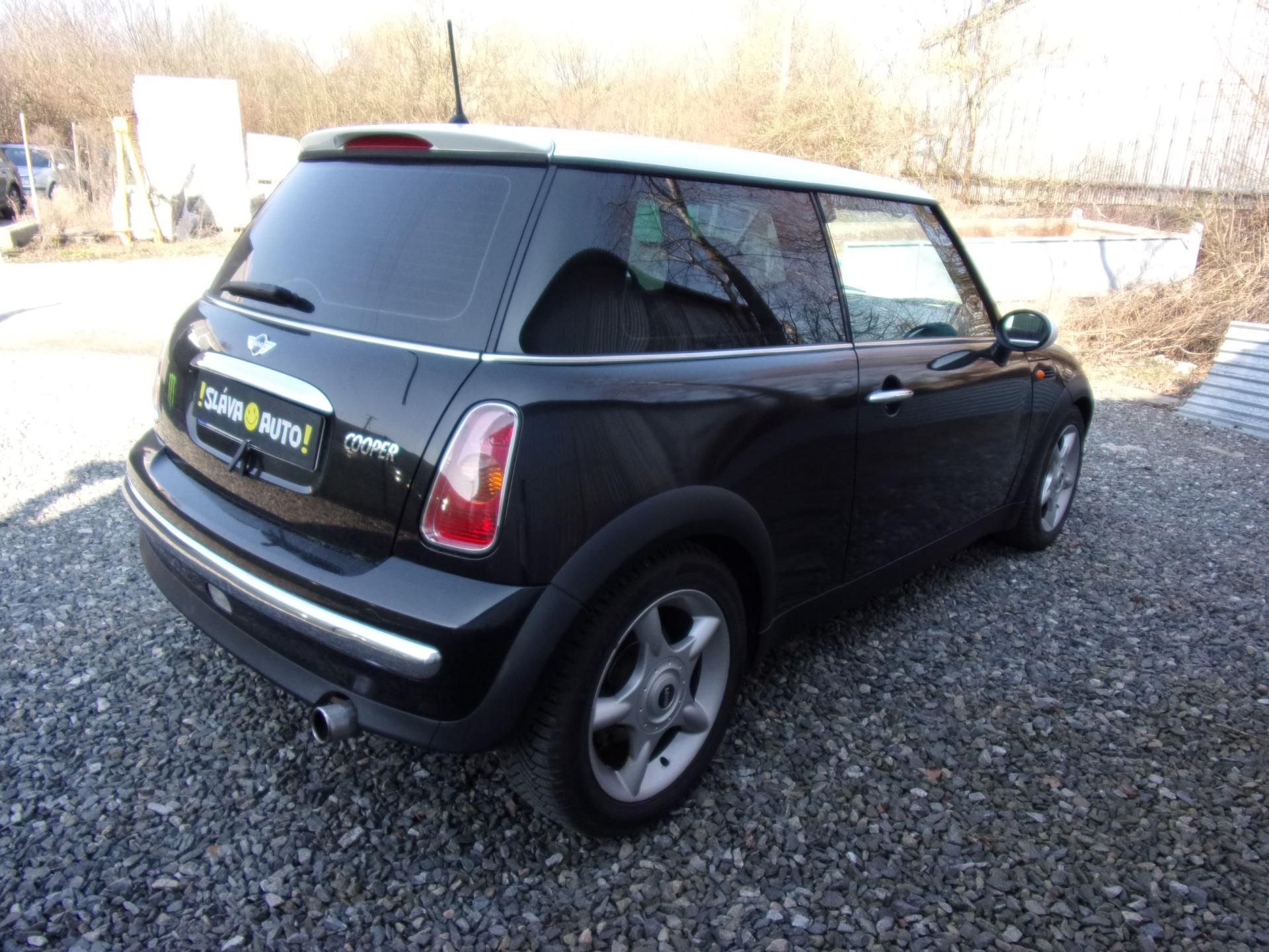 Mini Cooper, 1.6i 85kW  SYMPATICKÝ VŮZ - fotka 5
