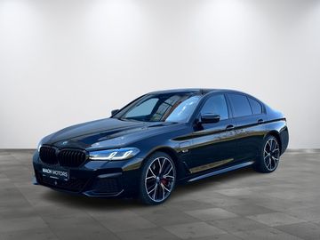 545e xDrive M-Sport, B&W, PANO