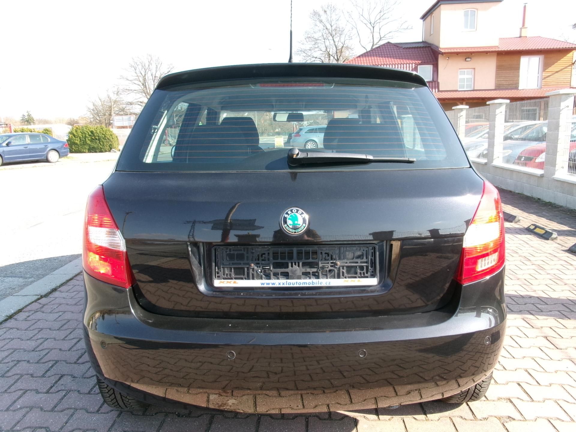 Škoda Fabia, 1,4 16V AC ALU VÝHŘEV - fotka 6