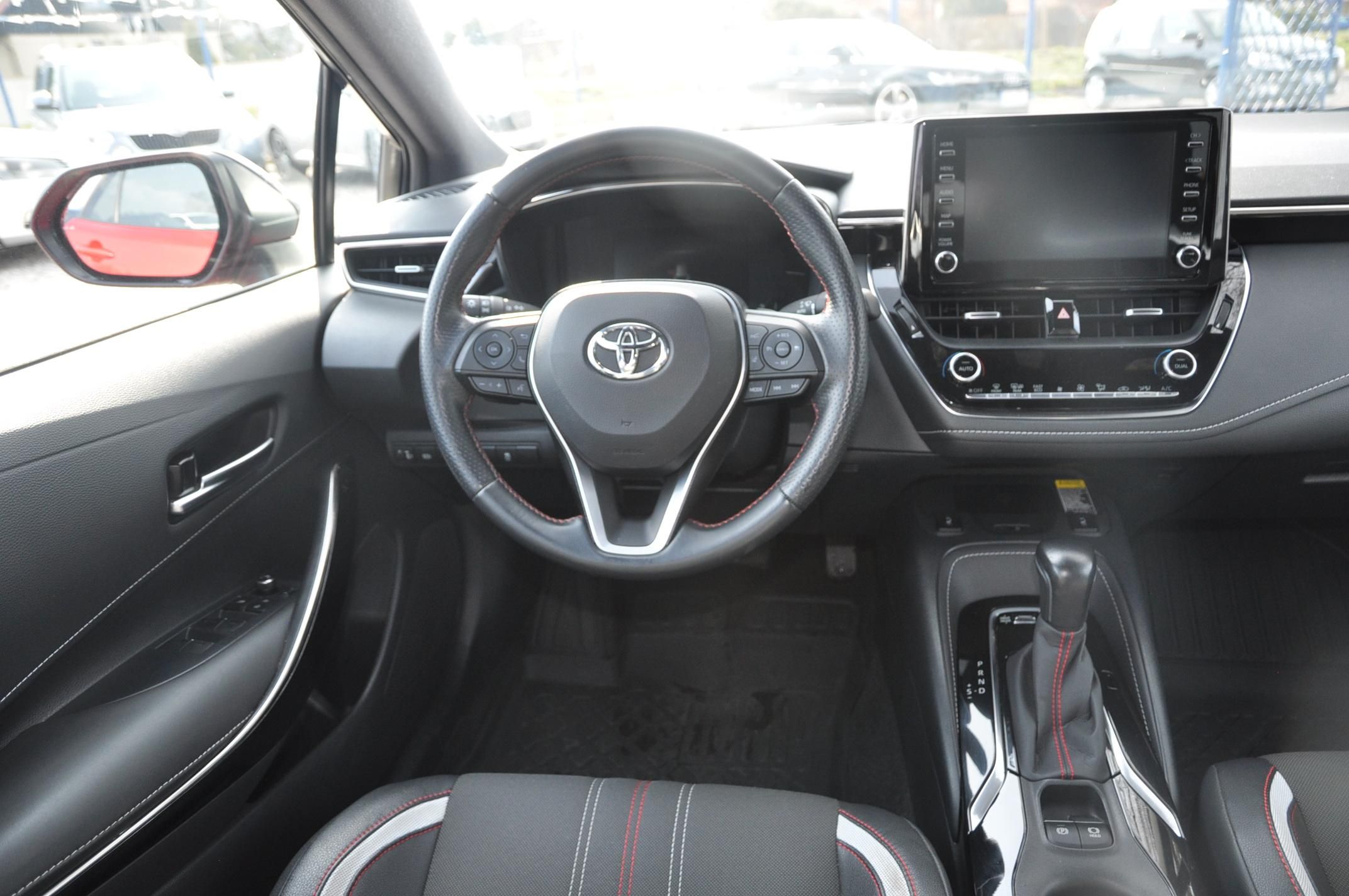 Toyota Corolla, 2.0 Hybrid 112kW KOMBI GR - fotka 5