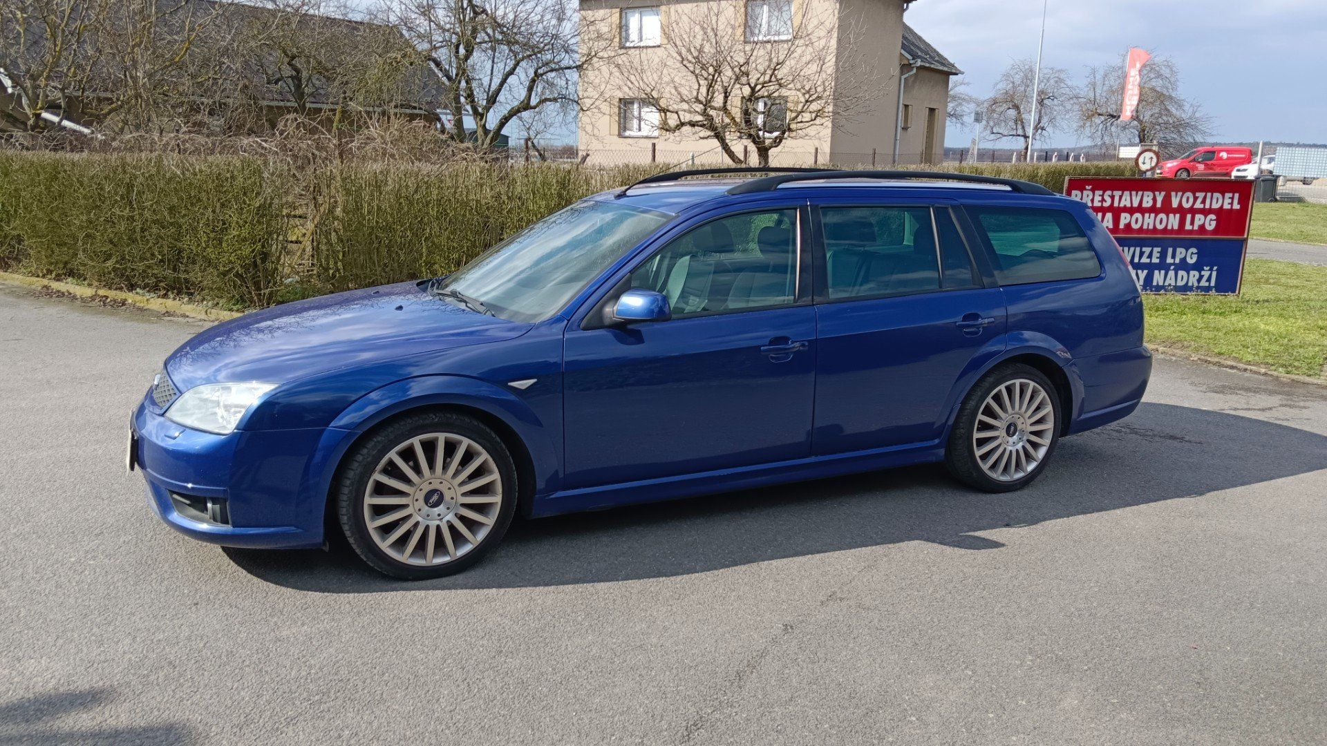 Ford Mondeo, 3.0i166KW - fotka 4