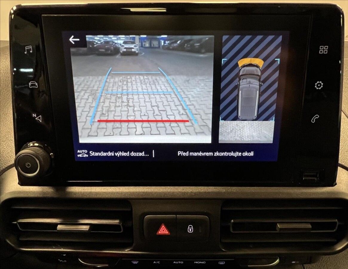 Toyota Proace City Verso, 1,5 D 8AT FAMILY L1 - fotka 6