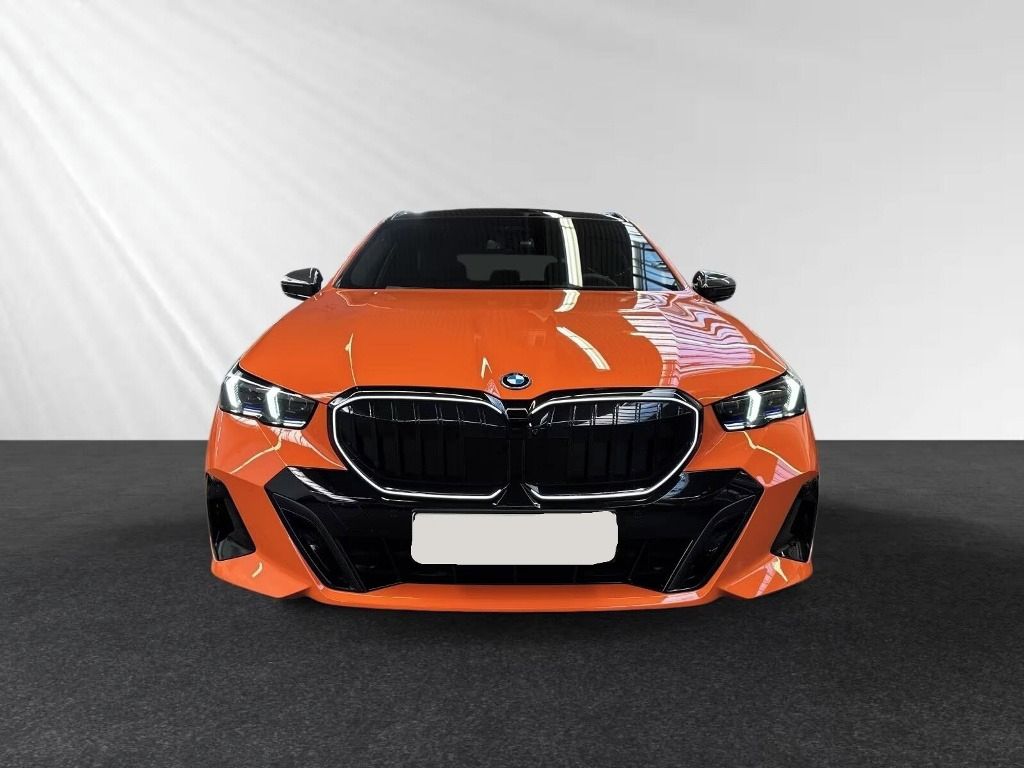 BMW Řada 5, 550 e xDrive*Kůže* 360°*Navi* - fotka 3