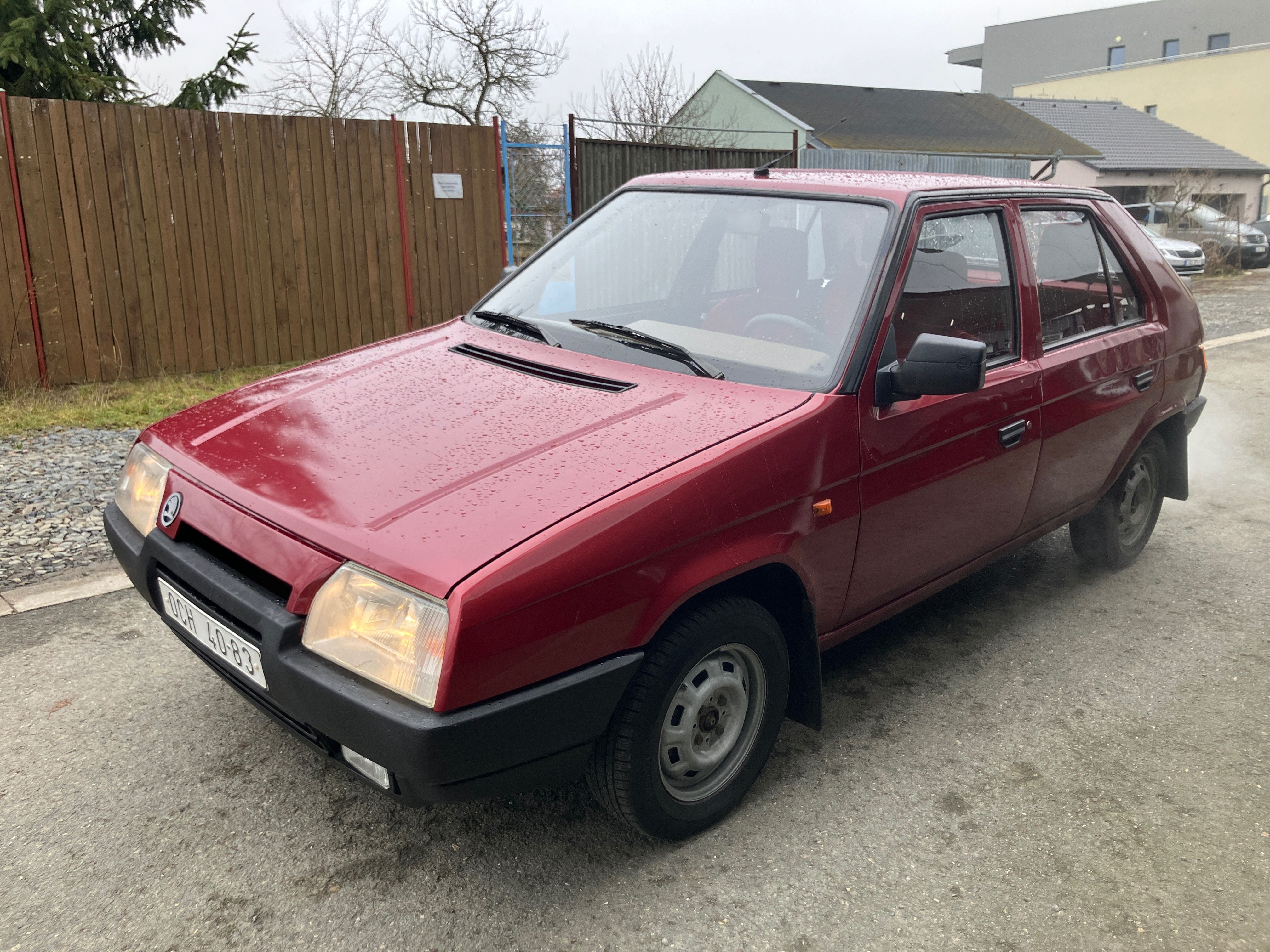 Škoda Favorit, Škoda Favorit 136L Po 1maj - fotka 2