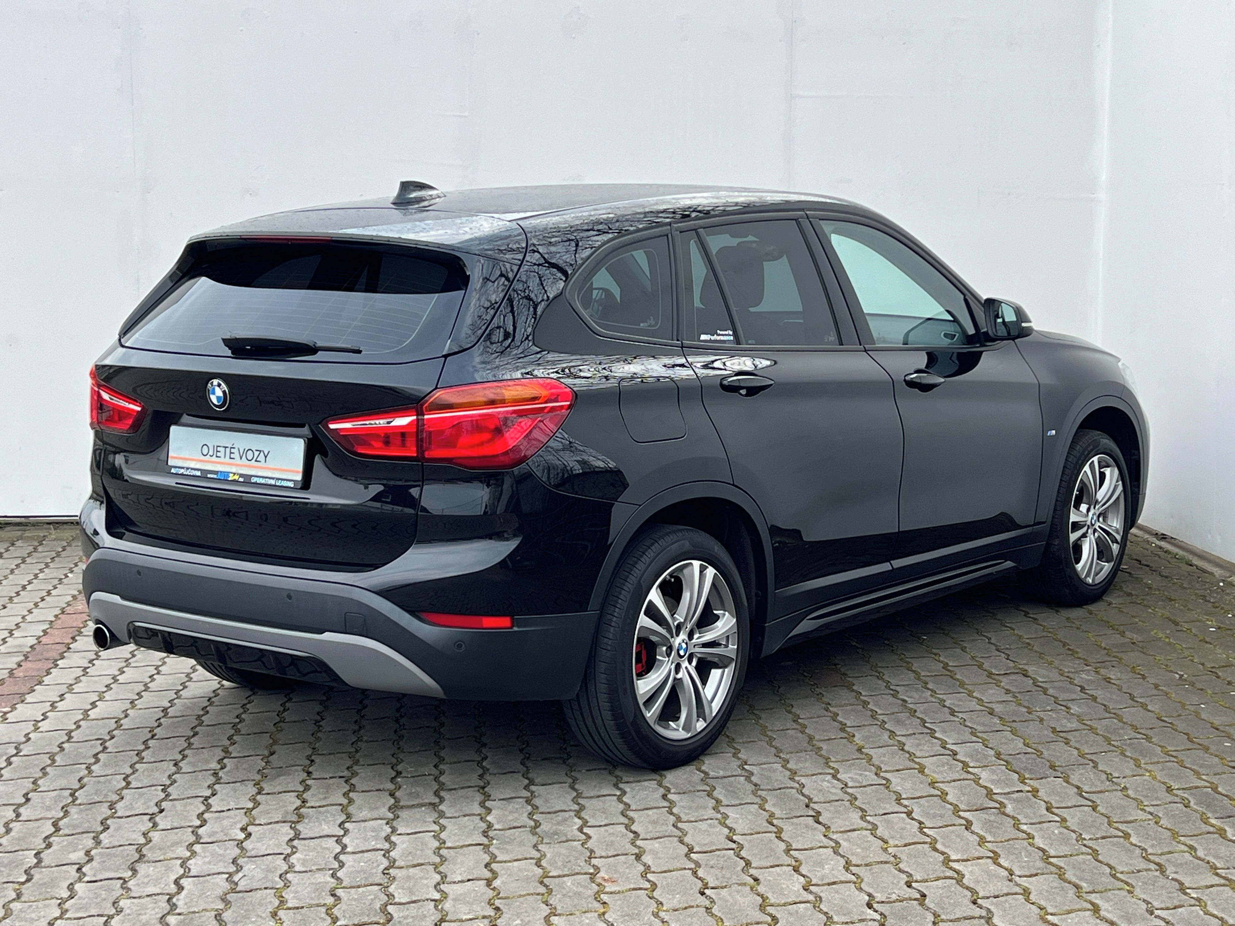 BMW X1, 2,0 TDI 110kW sDrive18d - fotka 5