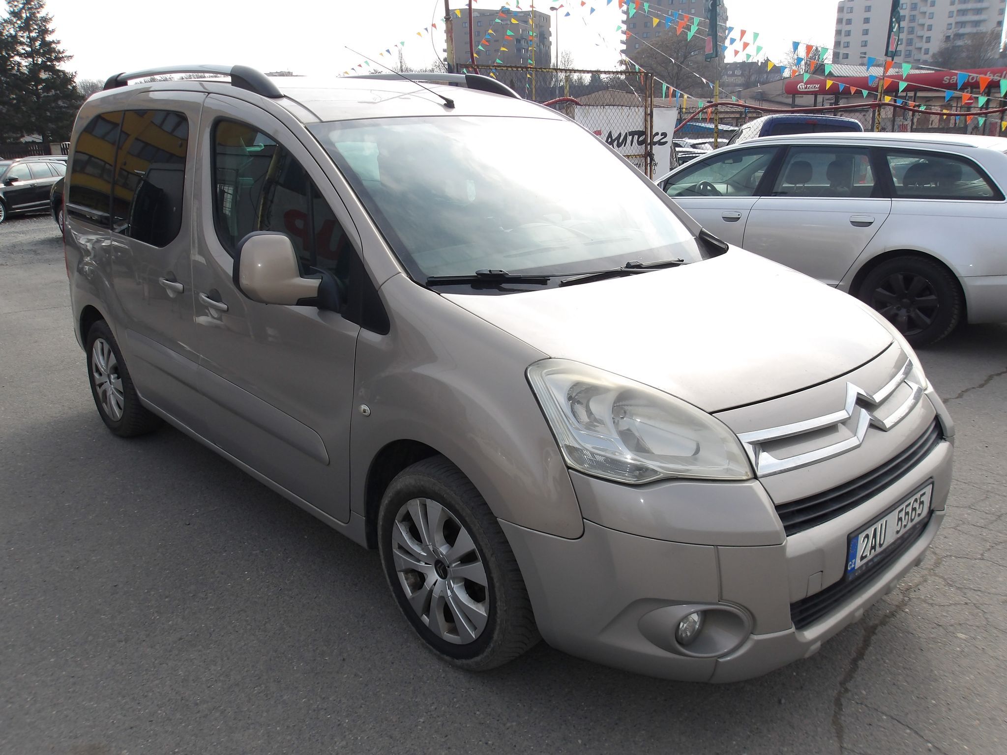 Peugeot Partner Tepee, 1,6HDi ČR 2xŠOUPAČKY !!! - fotka 3
