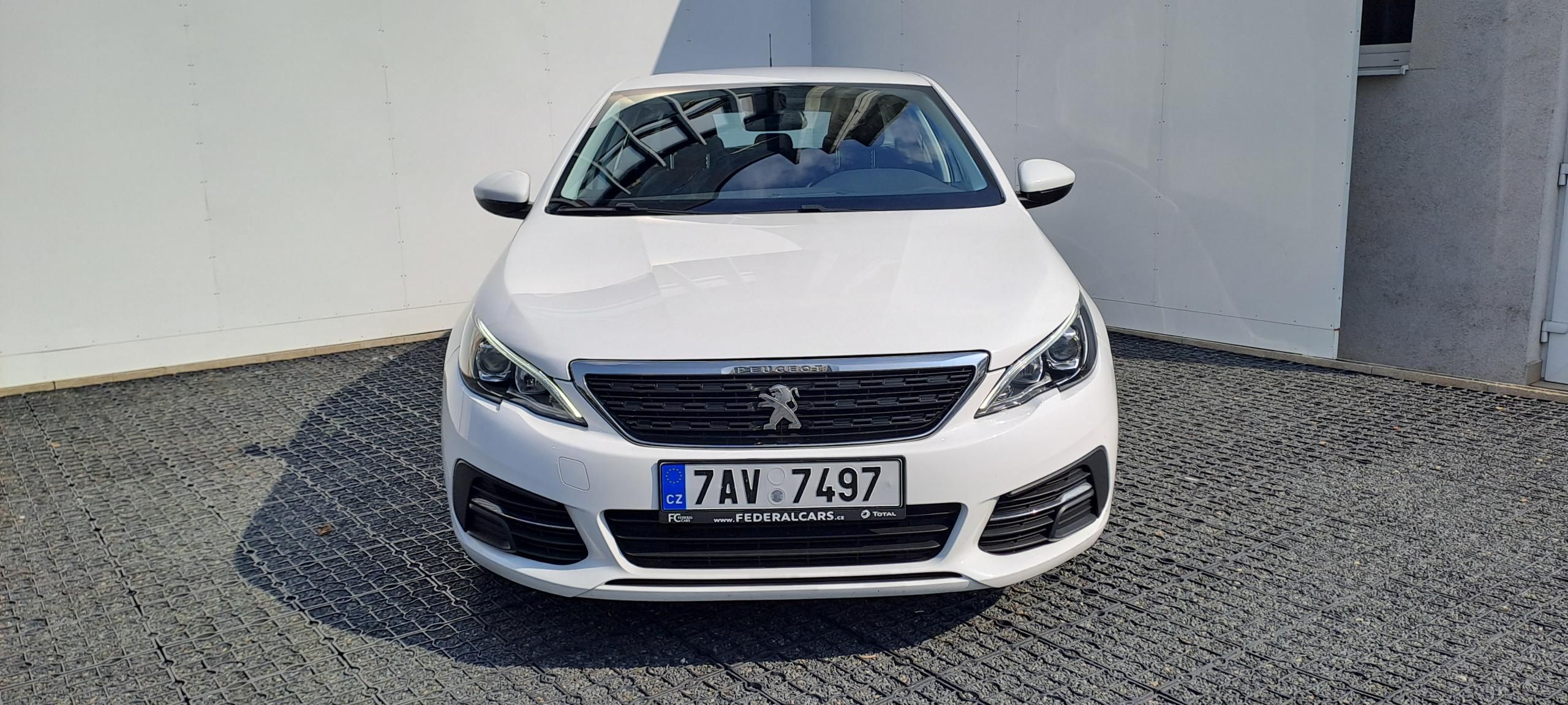 Peugeot 308, SW ACTIVE 1.2 PureTech 110 MAN - fotka 2