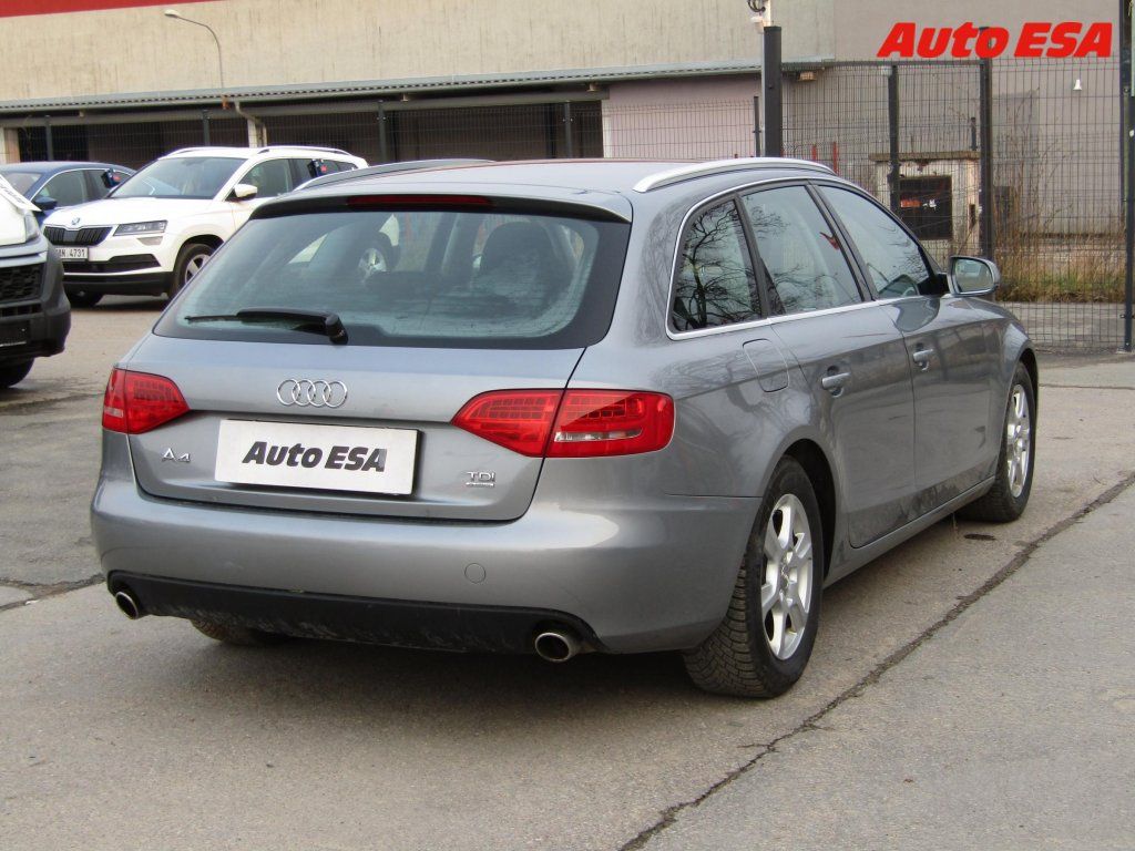 Audi A4, 3.0 TDi quattro,Bixen,+ALU - fotka 4