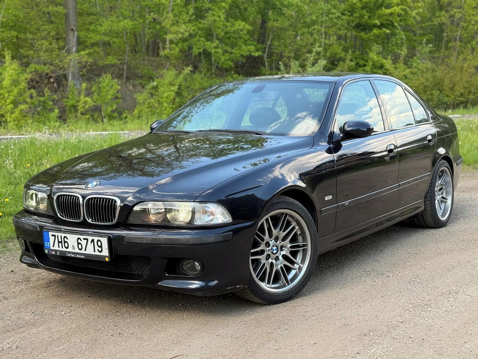 BMW M5, Bez koroze, po servisu
