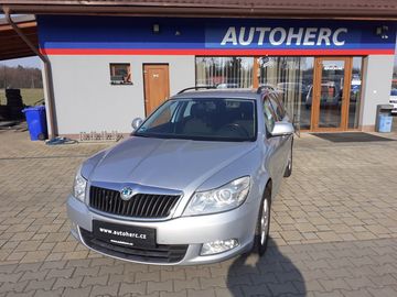 1.4 TSi  ELEGANCE