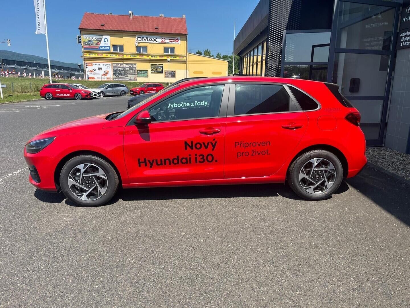Hyundai i30, HB PD PE GO Czech! 1,5i 71 kW - fotka 2