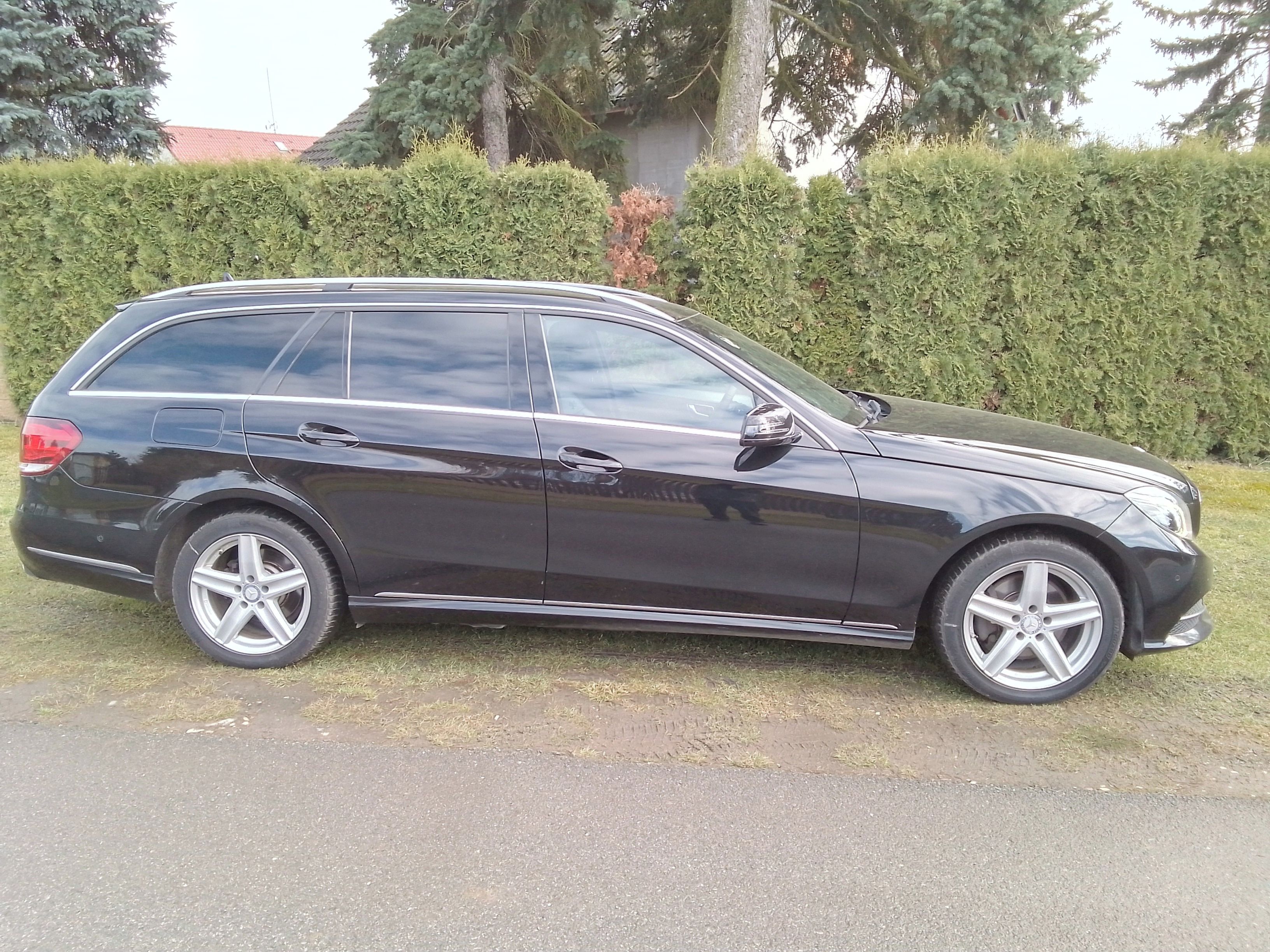 Mercedes-Benz Třídy E, 250 CDI 4 matic Webasto servis - fotka 3