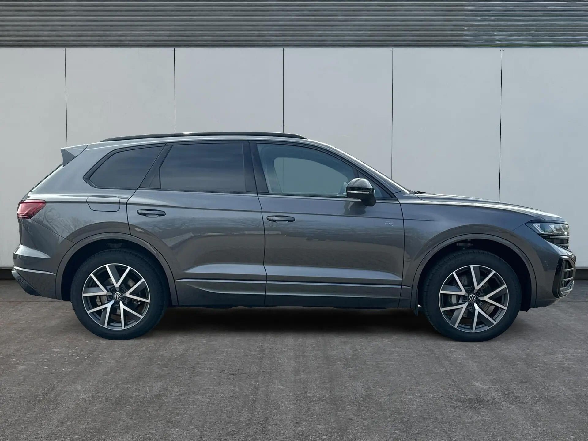 Volkswagen Touareg, TDI R-Line Final Ed. Pano HuD - fotka 5