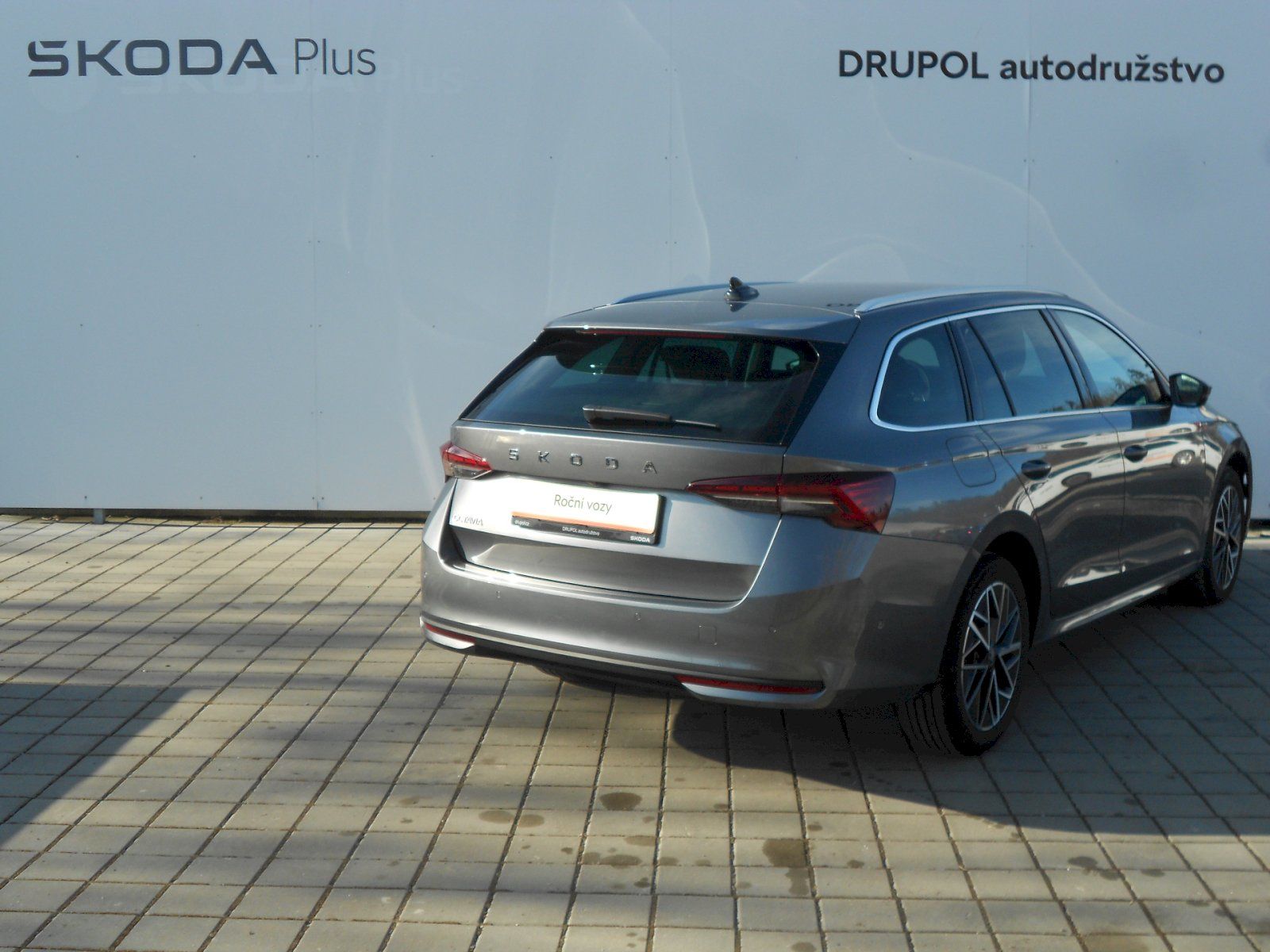 Škoda Octavia, Combi IV 1.5 TSI - 110 kW, Top - fotka 2