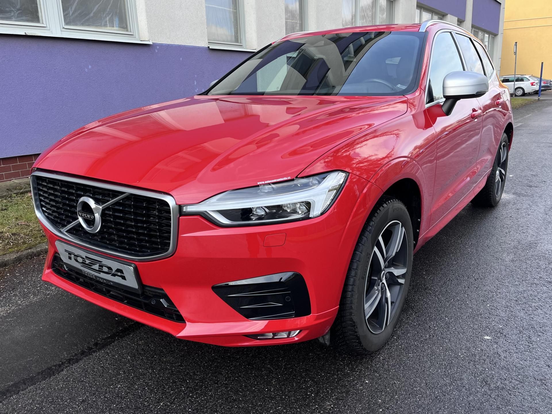 Volvo XC60, 2,0 T5 AWD R-desing /servis/