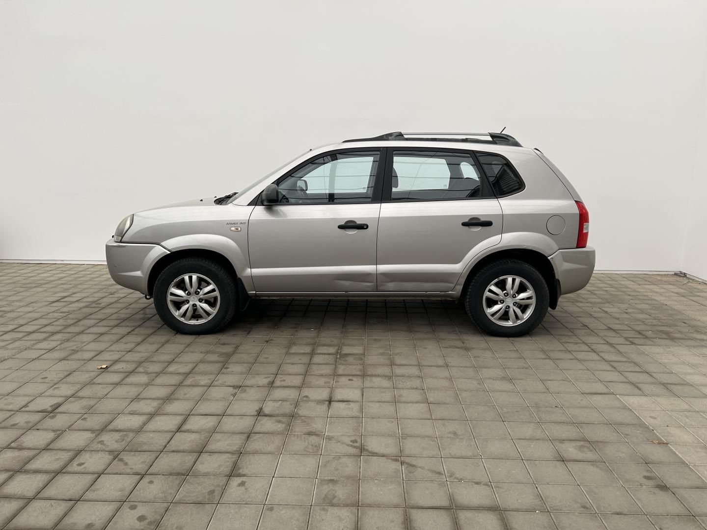 Hyundai Tucson, 2.0i CVVT 104kW 4x4 - fotka 3