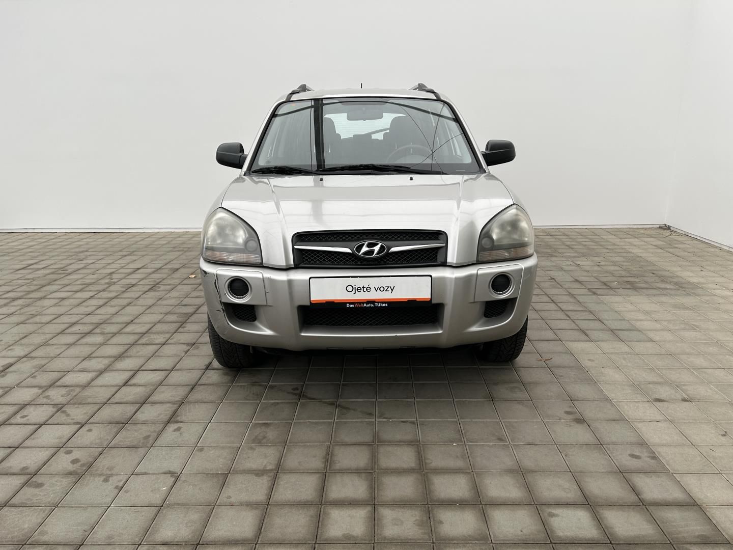 Hyundai Tucson, 2.0i CVVT 104kW 4x4 - fotka 4