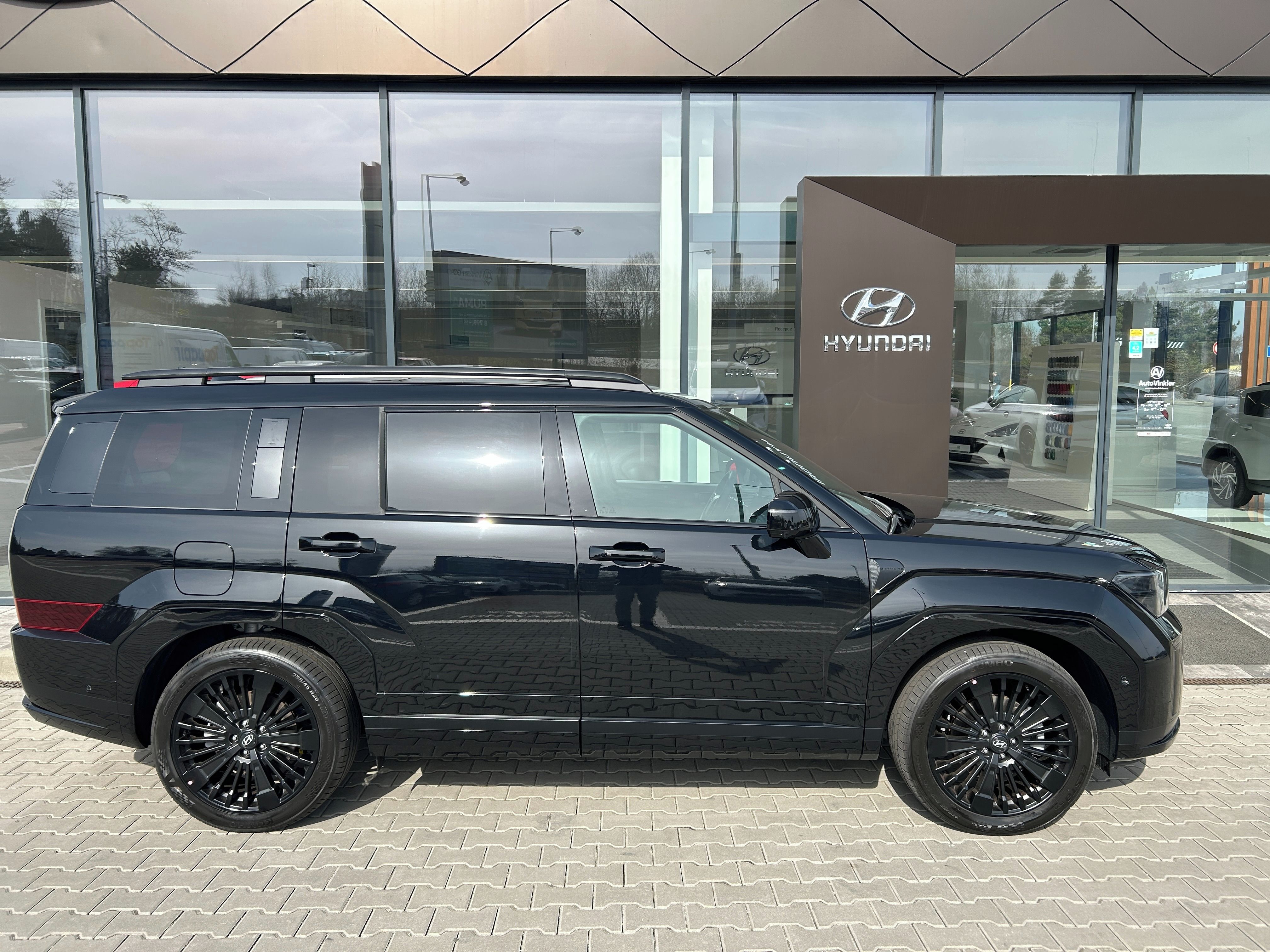 Hyundai Santa Fe, 7S 1,6 T HEV 4X4 CALLIGRAPHY - fotka 4