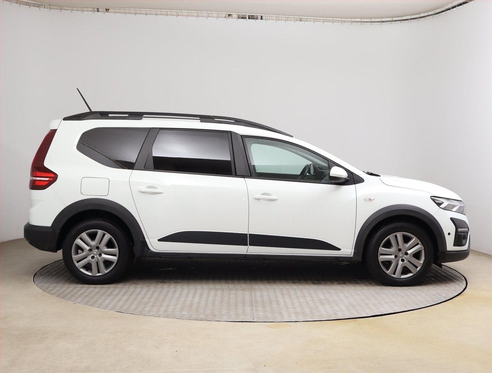Dacia Jogger, 1.0 TCe, LPG, ČR,1.maj - fotka 6