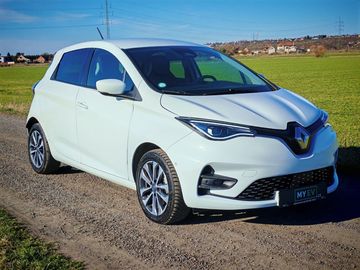 R135 52kWh CCS SERVIS SOH90.4%
