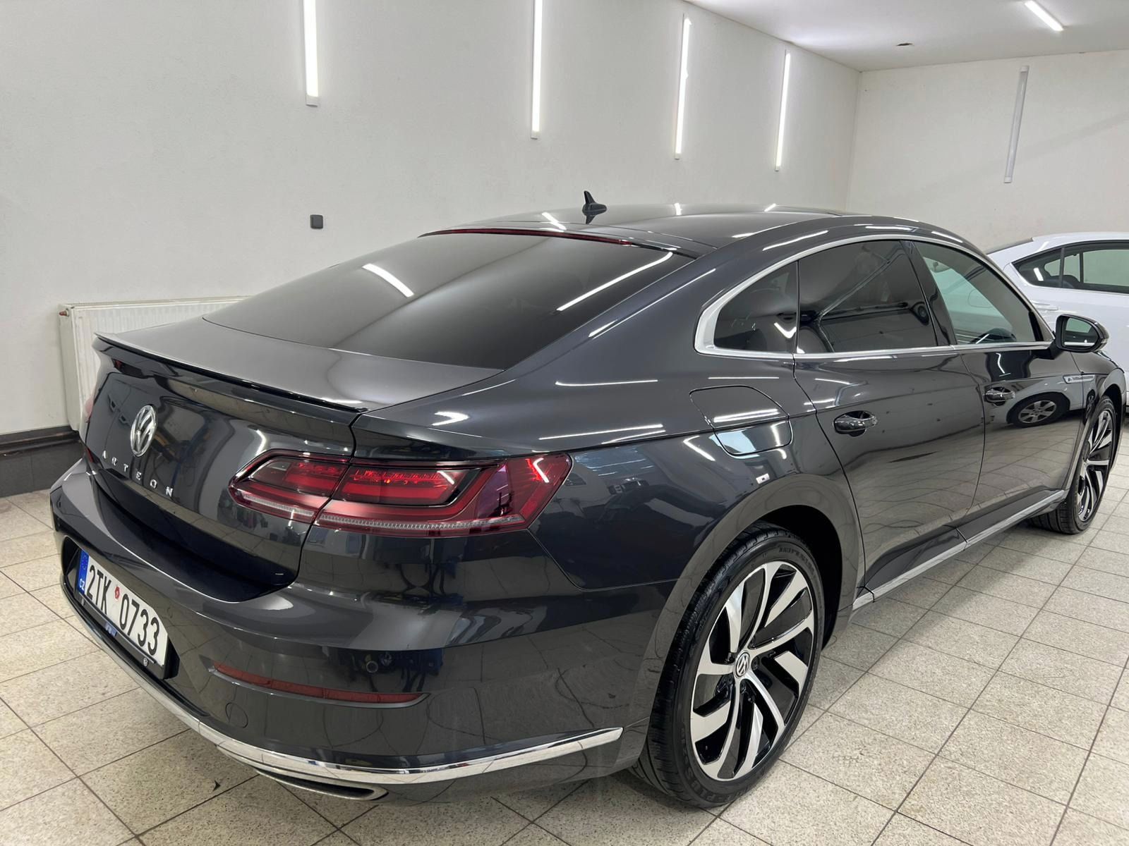 Volkswagen Arteon, 2.0 TSI 140 kW R-line - fotka 3