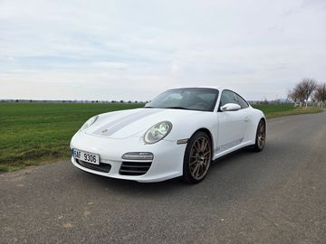 Carrera 4S