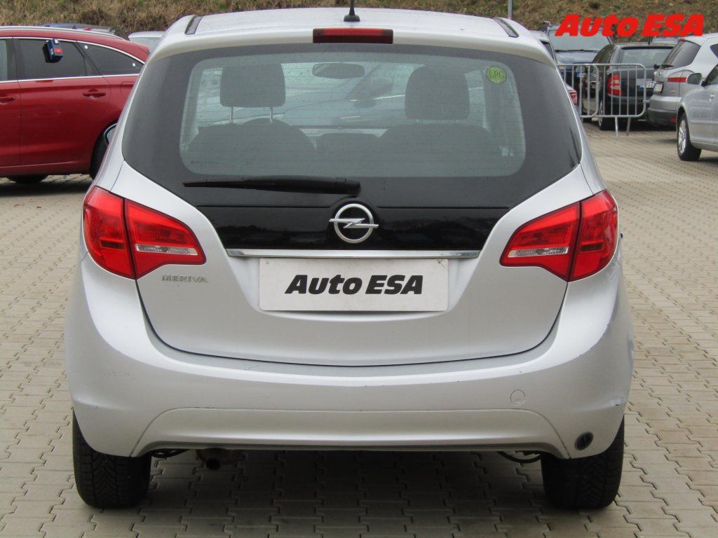 Opel Meriva, 1.4i,AC - fotka 5