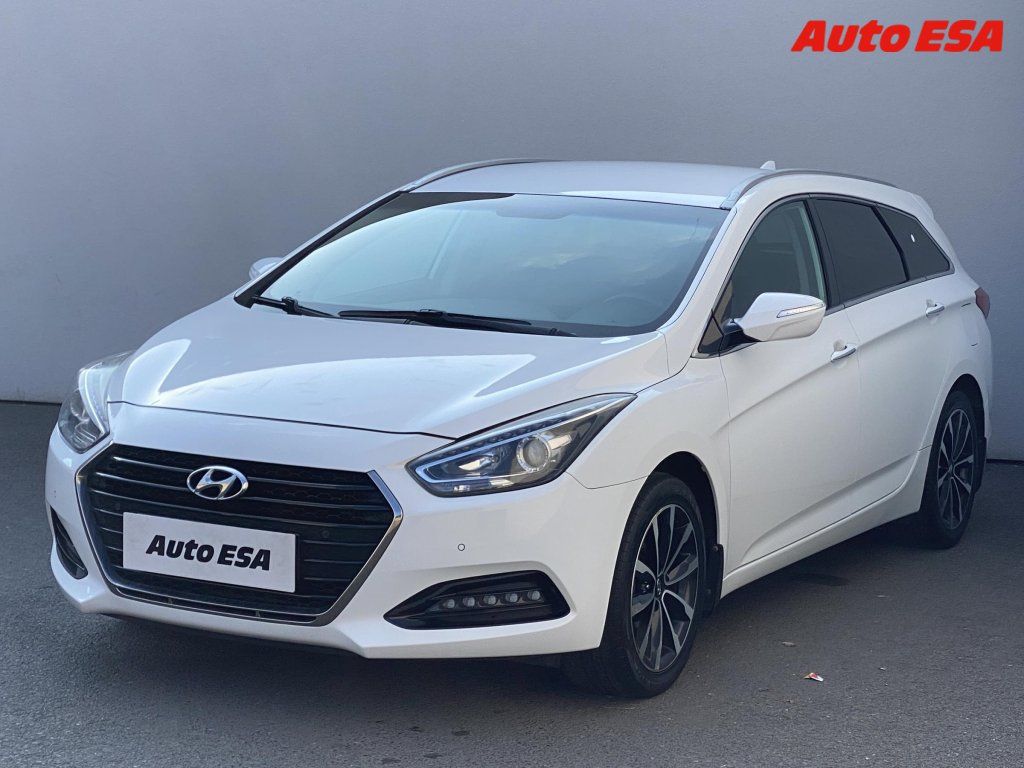 Hyundai i40, 1.7 CRDi,ČR,Navi,kamera - fotka 3