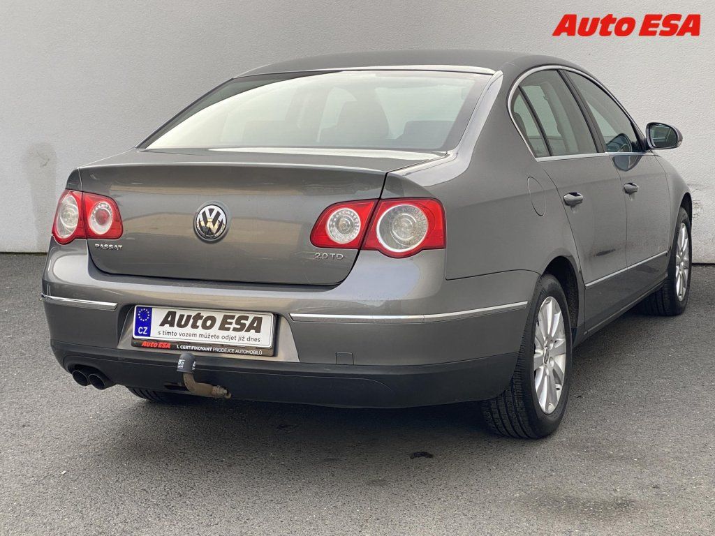 Volkswagen Passat, 2.0TDi,ČR,TZ,xenon - fotka 4