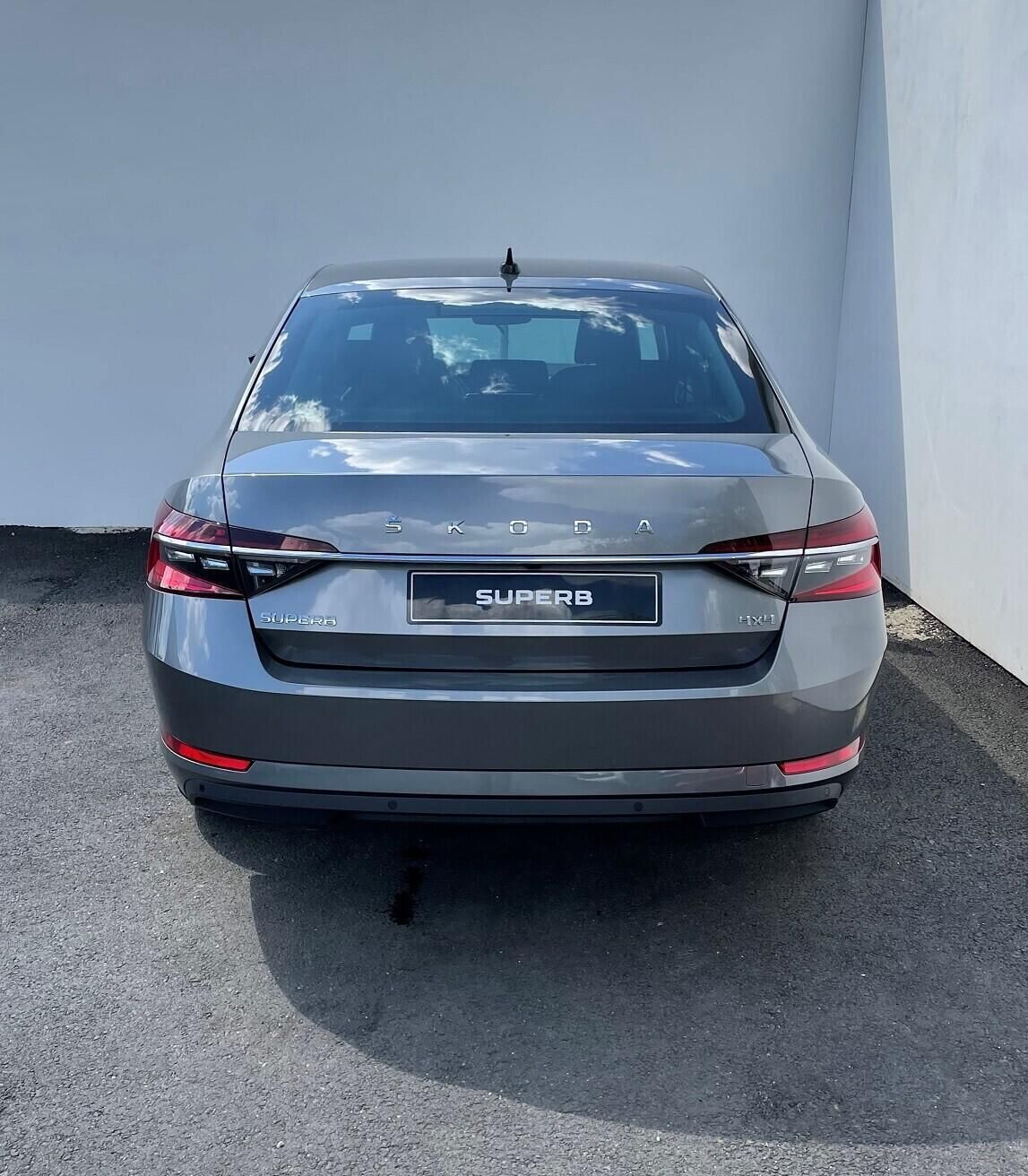 Škoda Superb, L&K 2.0 TDI 147 kW - fotka 5