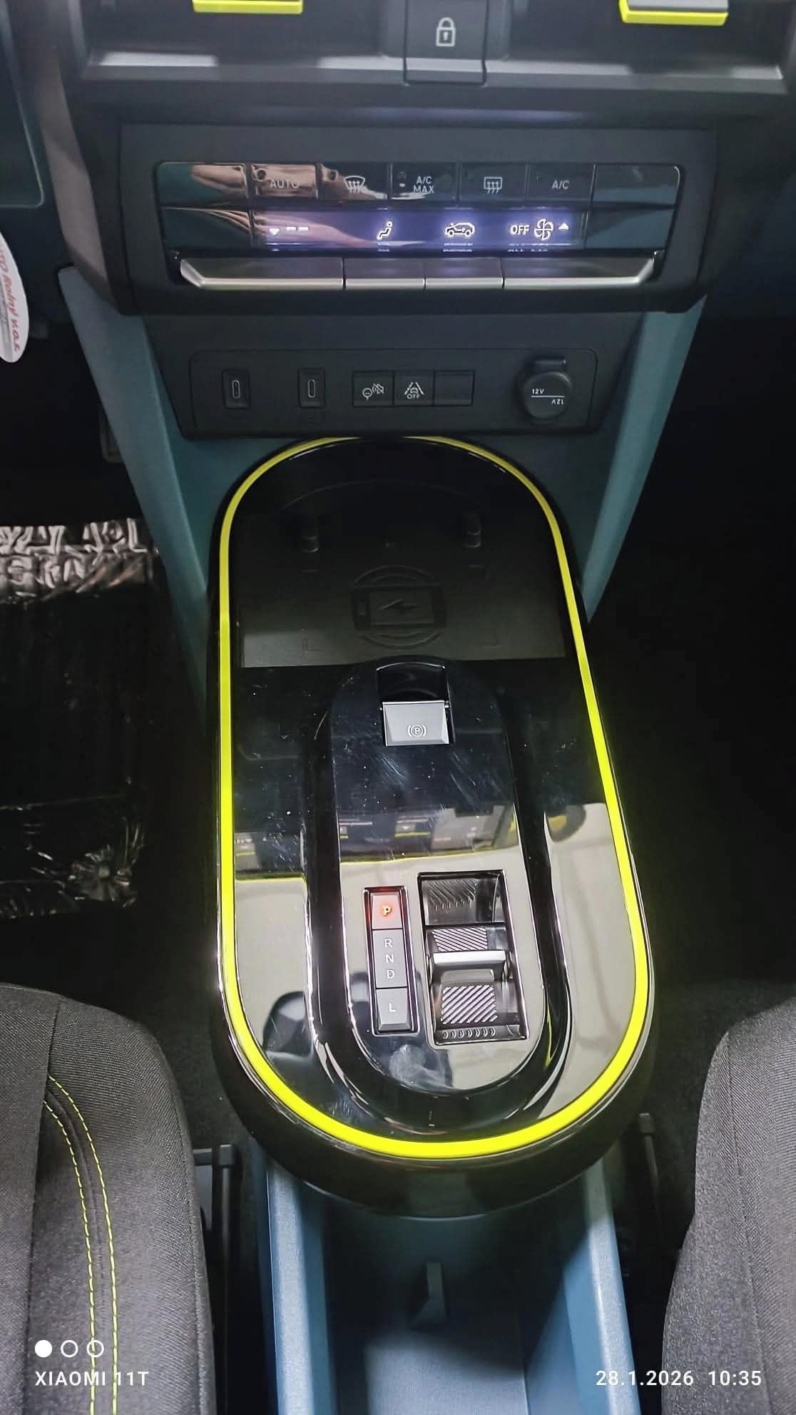 Fiat Grande Panda, ICON 1.2 TurboHybrid 110k eDC6 - fotka 5