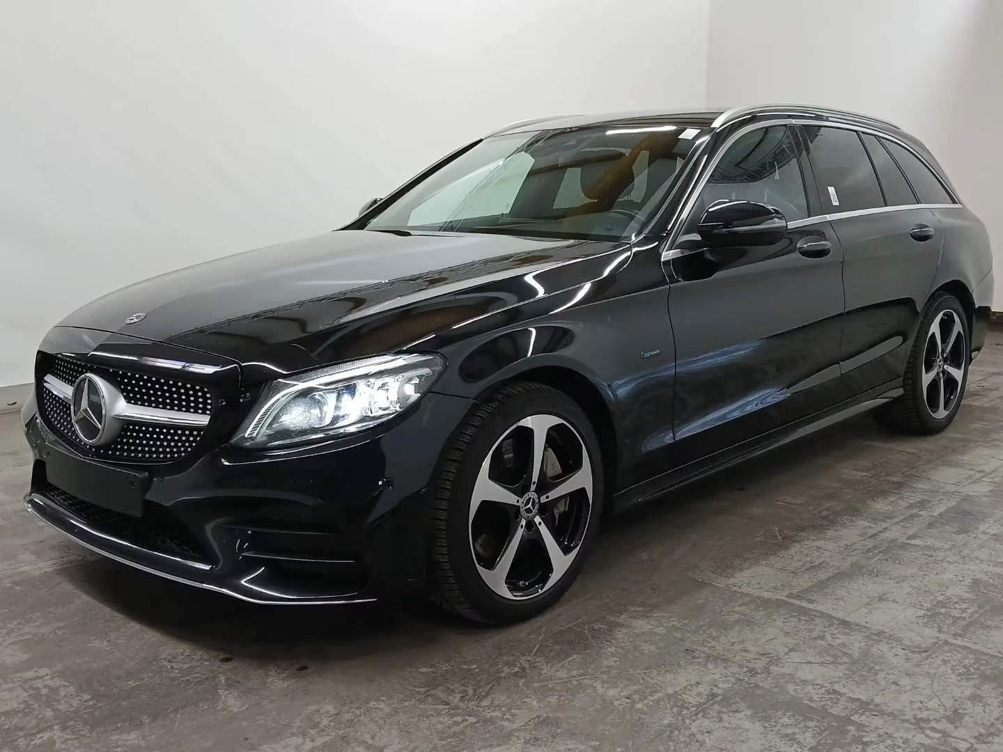 Mercedes-Benz Třídy C, 300 T e AMG Virtual*Navi*Led*