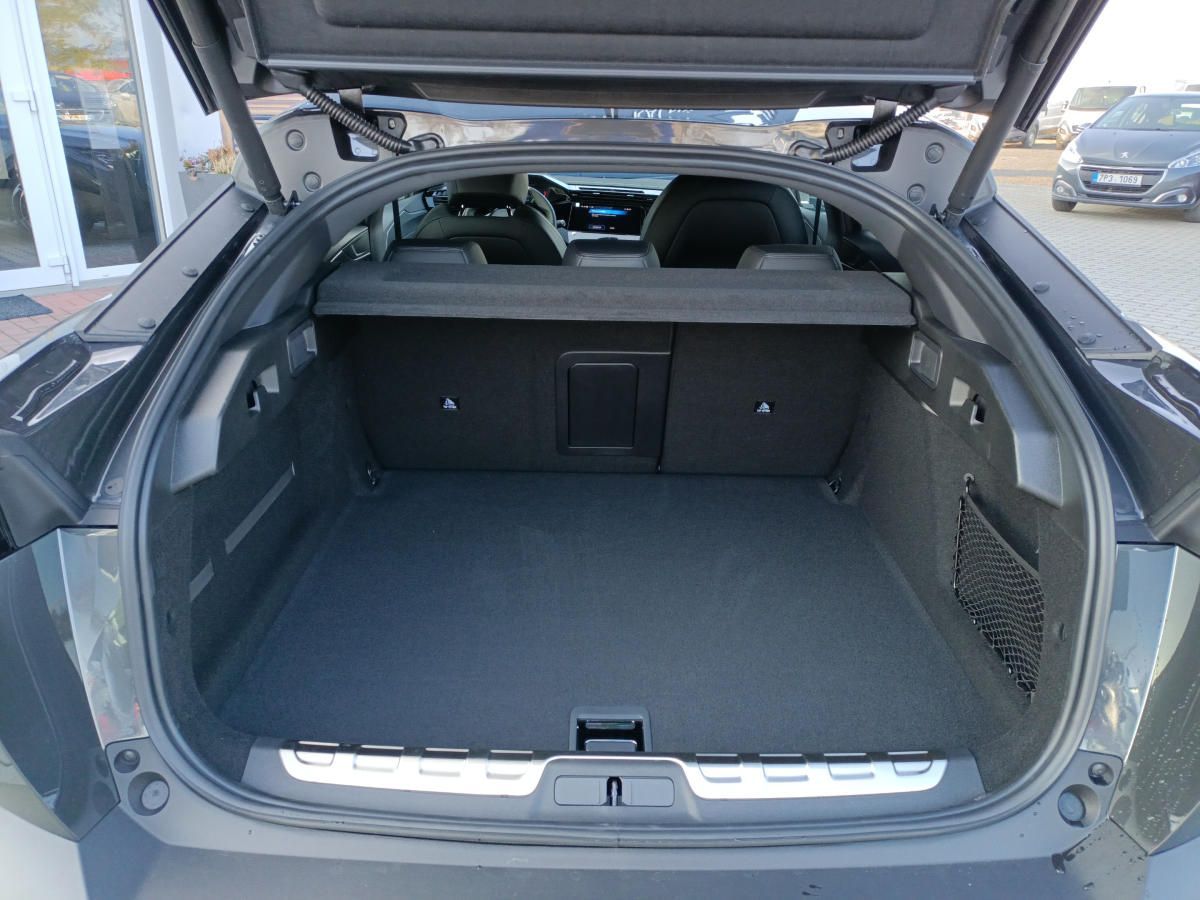 Peugeot 408, e-GT HYBRID 225 e-EAT8 - fotka 6