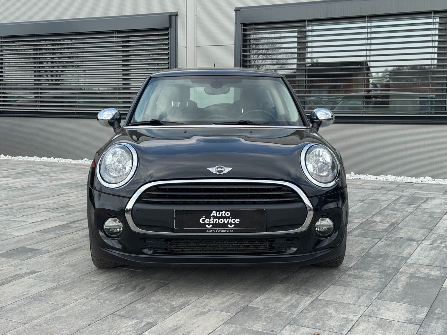Mini One, ONE 1.2i 75kW - fotka 2