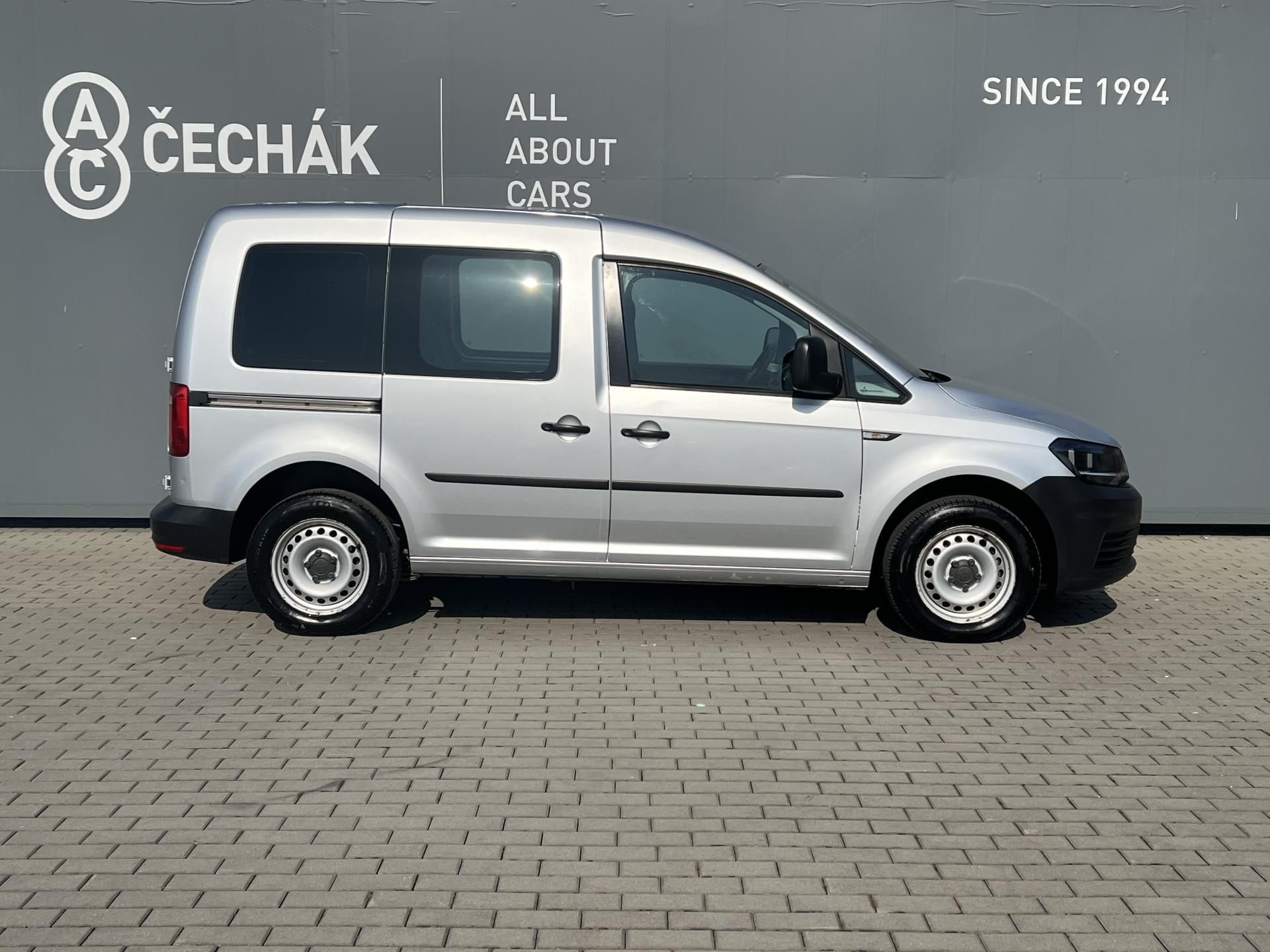 Volkswagen Caddy, 2.0TDi*55Kw* - fotka 4
